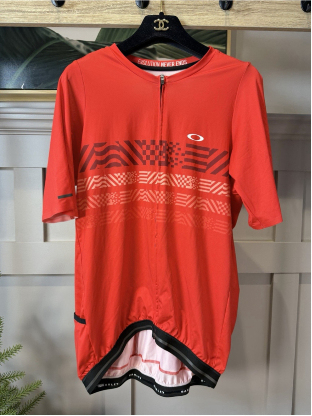 OAKLEY Icon Cycling Jersey CORE FIT Red, Men's XL, NEW w/o Tag!